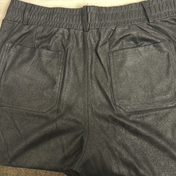 Tribal Black Leather Like Jogger Pants - Sz Large - Picture 4 of 7